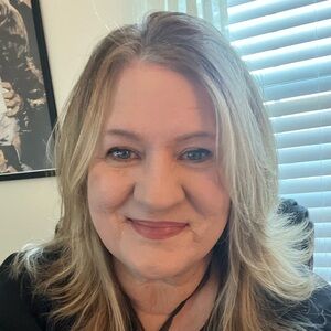 Meet your Posher, Boni